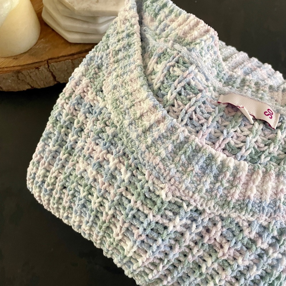 SO Women’s Sweater